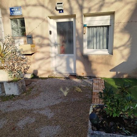 Maison De Village Appartement Rdc Avec Terrasse Gy Екстер'єр фото