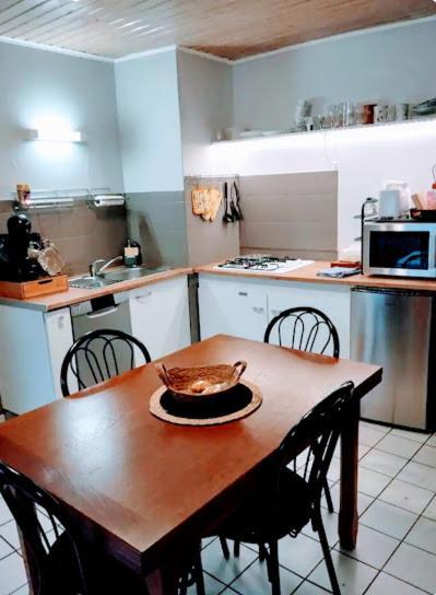 Maison De Village Appartement Rdc Avec Terrasse Gy Екстер'єр фото