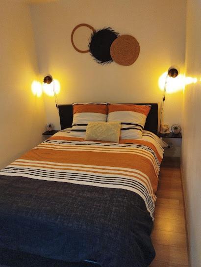 Maison De Village Appartement Rdc Avec Terrasse Gy Екстер'єр фото